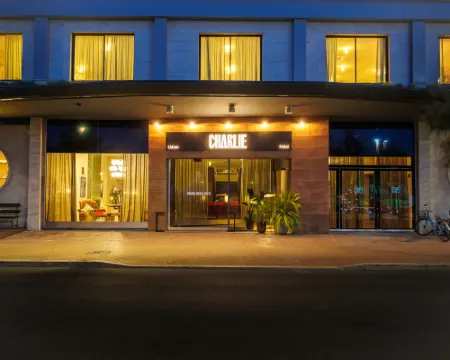 Charlie in Pesaro Hotels in Pesaro