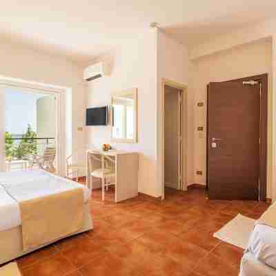 Hotel Florida Rooms