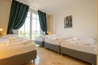 Representative City Villa Hotels in der Nähe von Elektrothek Osterath