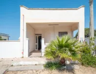 Charming Italian Villa in Torre Castiglione with Private Entrance