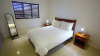 Premiere Apartments