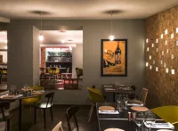 Le Relais de Saint de Ser Hotels in Rians
