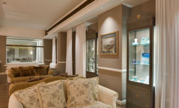 Plaza Hotel Lucchesi