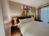 Malcolm Lodge Hotels in Helensvale