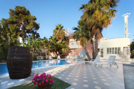 Regent Beach Hotel & Apartments Hotels in 