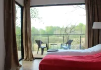 Kaletka Hotels near Wybieg dla psów