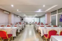 Russell Hotel