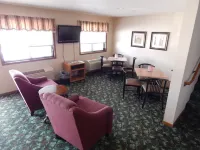 Carrington Inn & Suites - Motels