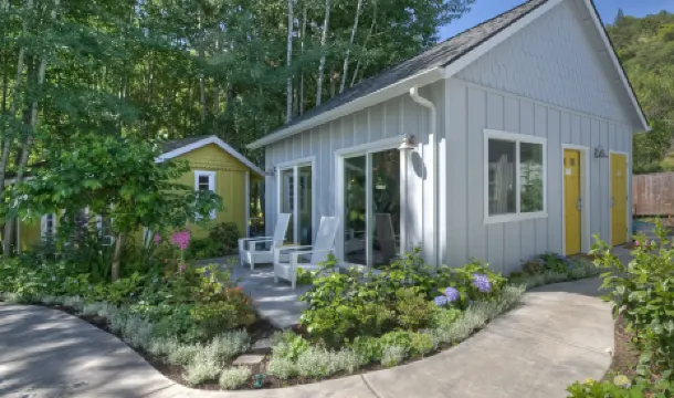 Lithia Springs Resort