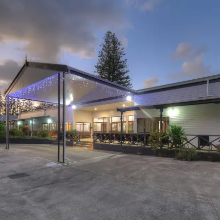 Paradise Hotel & Resort Hotels in Burnt Pine