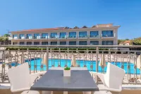 Karras Grande Resort Hotels in Planos