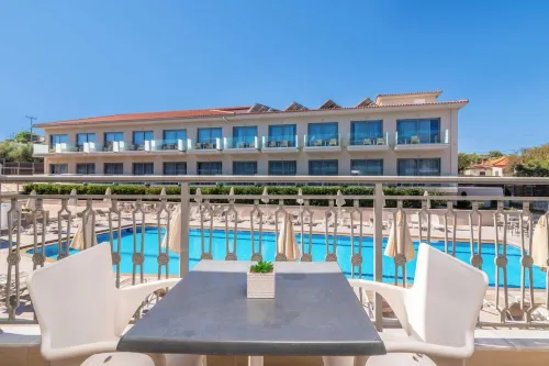 Karras Grande Resort Hotels in Plános