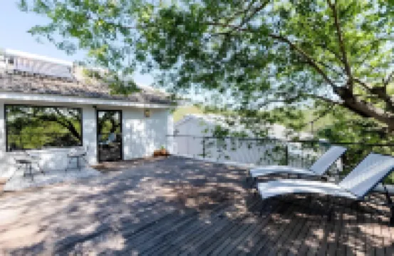 Bayete Guest Lodge Hotels in 