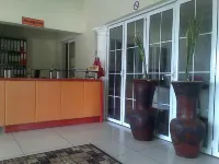 Comfort Palace Guesthouse Kasane Hotels in Chobe