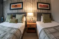 Riverside Lodge Hotel Hotels in Irvine