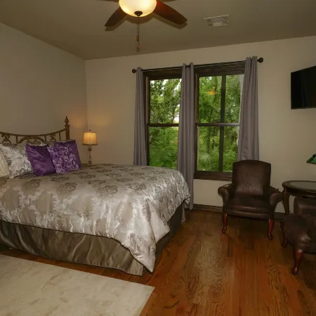 Hidden Meadows B&B