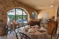 Il Borgo di Villa Cellaia