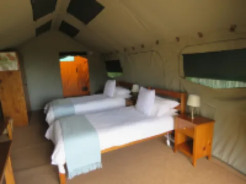 Woodbury Tented Camp – Amakhala Game Reserve
