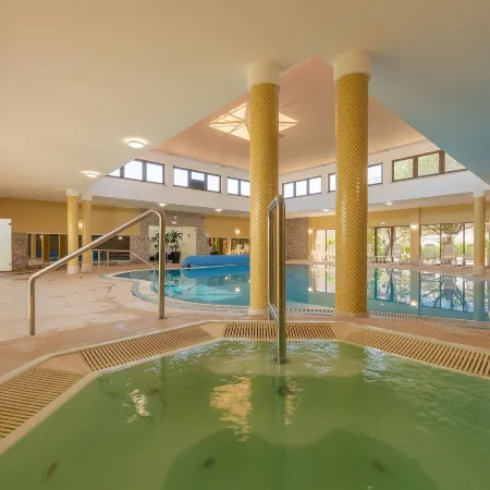 Golden Club Cabanas
