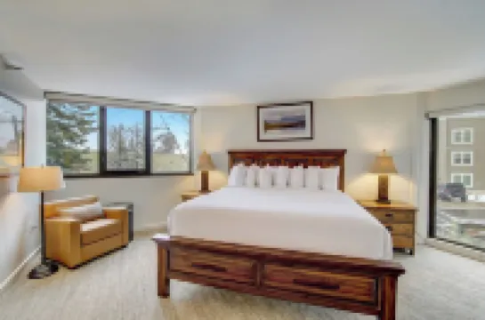 Silver King by All Seasons Resort Lodging Hotel a 