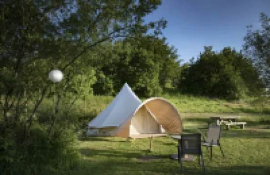 Lloyds Meadow Glamping Hotels in 