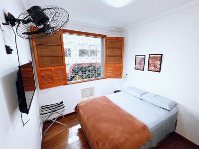 Br Hostel