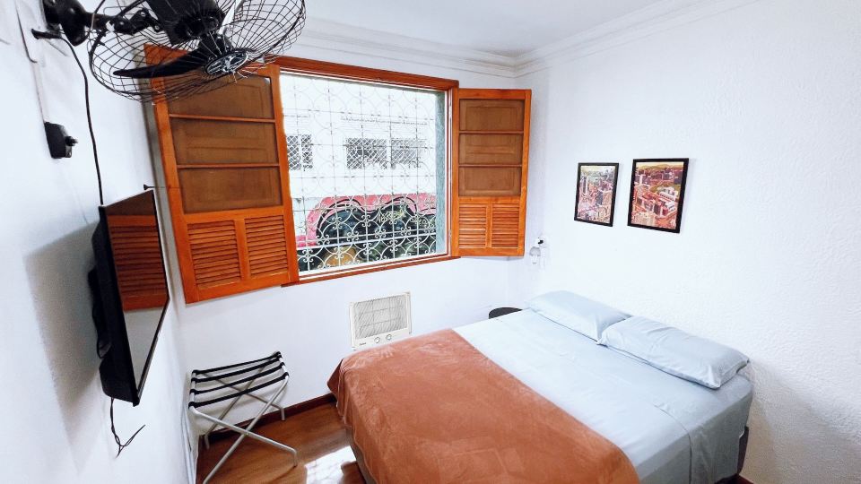 Br Hostel