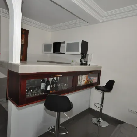 Line-Residence
