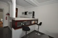 Line-Residence Hotel di Wouri