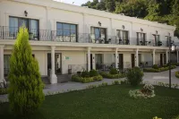 Northdoor Hotel Hotels in 