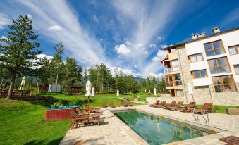 Pirin Golf & Country Club Apartment Complex