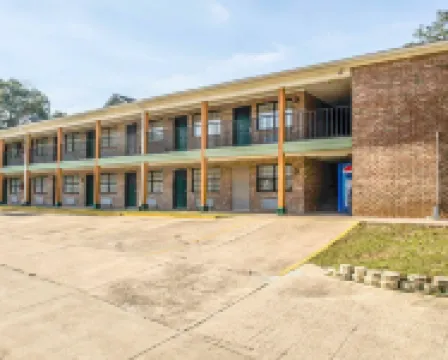 Suburban Extended Stay Hotel Tallahassee near University