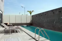 Casa Inn Business Irapuato - piscina