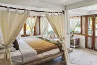 Cemara Beachfront Suite - homestay