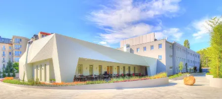 Anna Hotel Отели в г. Тёрёкбалинт