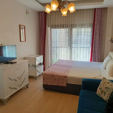 Rolex Hotel