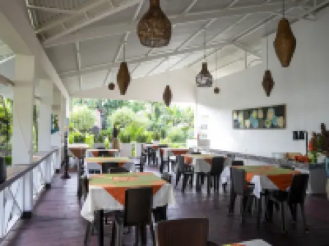 Hotel Tortuguero Beachfront Hotels in Colorado