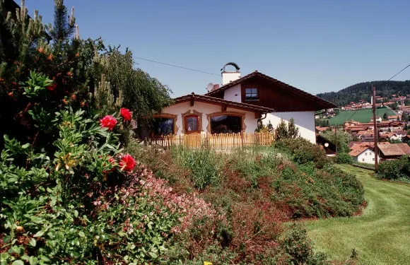 路德維希公寓旅館