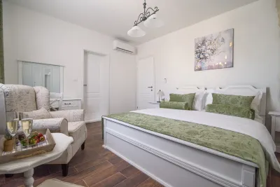 Villa Trau D`Oro فنادق في Okrug Gornji