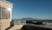 Bokkombaai - Mountain view