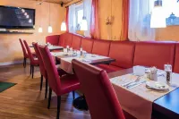 Hotel Sperling Mit E-Ladestation - breakfast