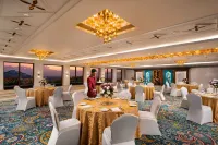 Taj Dal View Srinagar