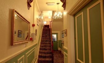 Athol House