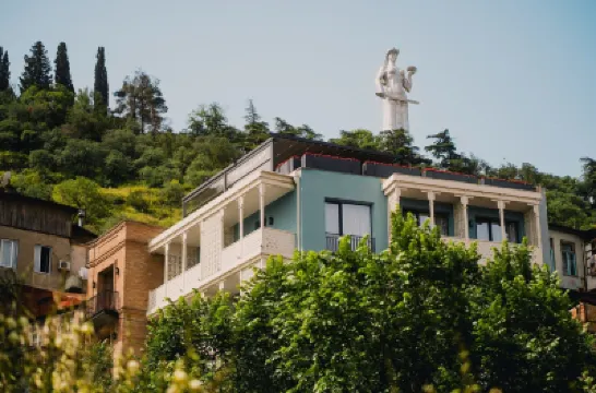 アマンテ・ナリカラホテル トビリシ中央モスク周辺のホテル