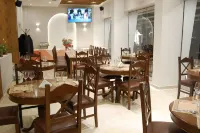 Paralia Beach Boutique Hotel - breakfast