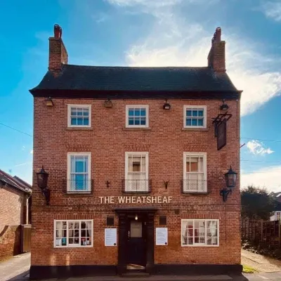 The Wheatsheaf Pub, Kitchen & Rooms