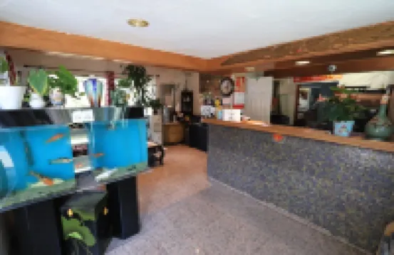 King Lodge Motel Hotels in Monterey Park