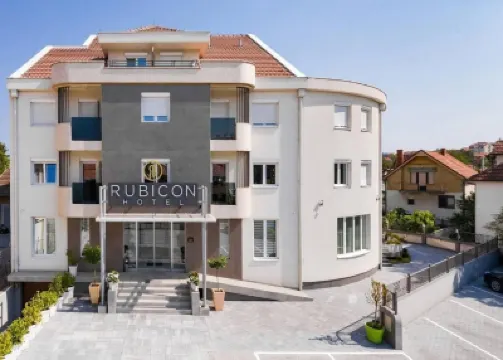 Rubicon Garni Hotel โรงแรมใน