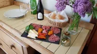 Wilderness B&B 3 Self Contained Rooms Nr Sissinghurst - breakfast