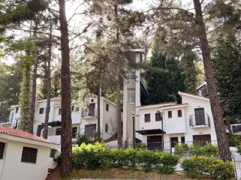 Poed Residences Hotel di 